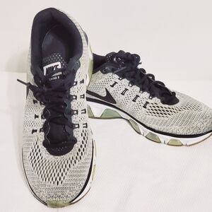 Nike Air Max Tailwind Womens Running Shoe  Size 9.5